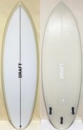 【最新モデル】DRAFT // New Round Menace Twin+1 5'5" Fomura-1ブランク指定 