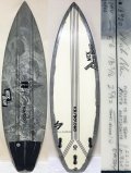 ティント入が激安！！JOISTIK / SilentSavage 5'6 カーボロード for 松下諒大プロ!!