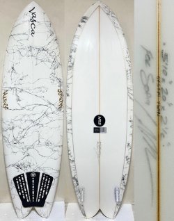 画像1: 【浮力たっぷりフィッシュ】SYSTM / TWIN FISH 5'10" for Markによるアブストティント