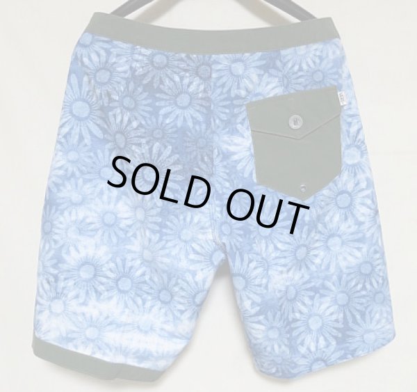 画像2: 40%off VANS / JOEL TUDOR TRIMLINE DAISY BOARD SHORTS