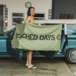 画像7: New! BEACHED DAYS Magnetic Beach Towel / OLIVE