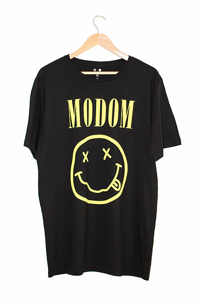 画像: MODOM NEWアパレル入荷！あの某有名バンドの・・・