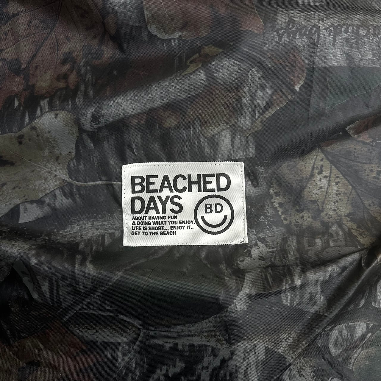 画像3: New! BEACHED DAYS Deck Cover Mid　/ Camouflage