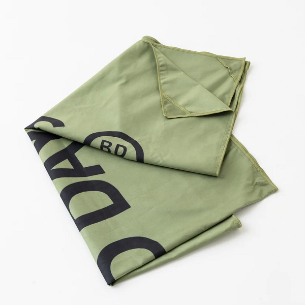 画像3: New! BEACHED DAYS Magnetic Beach Towel / OLIVE